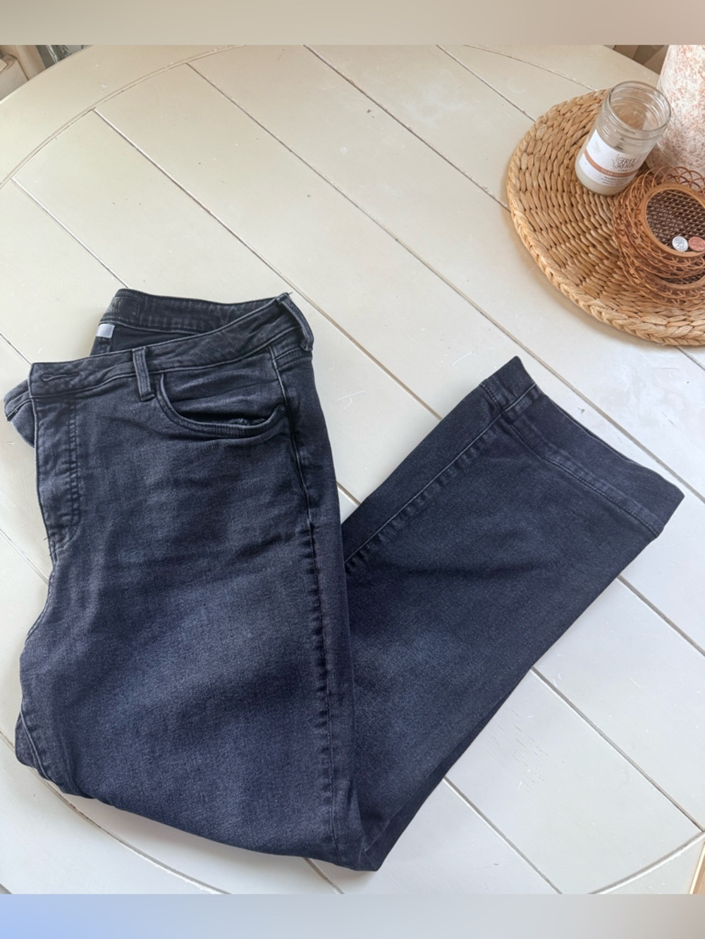 Kut from the Kloth Men's Slim Straight Jeans in Black